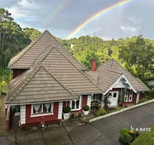 Imóvel Comercial com 8 Quartos à venda, 296m² no Atalaia, Campos do Jordão