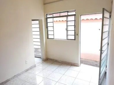 Kitnet com 1 Quarto para alugar, 30m² no Concórdia, Belo Horizonte