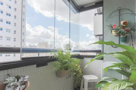 Apartamento com 2 Quartos à venda, 63m² no Aclimação, São Paulo