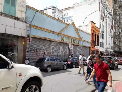 Ponto Comercial para alugar, 720m² no Santa Efigênia, São Paulo