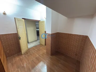 Ponto Comercial para alugar, 15m² no Centro, Petrópolis