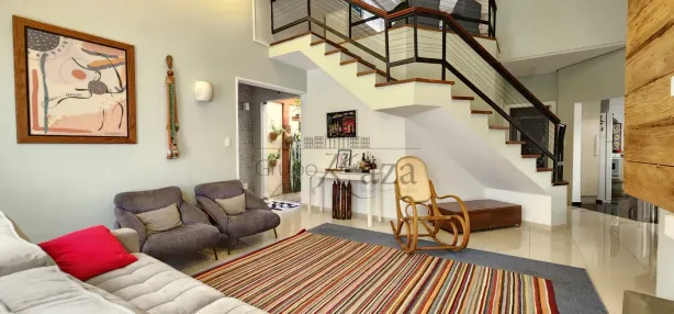 Sobrado com 5 Quartos à venda, 181m² no Jardim das Indústrias, São José dos Campos
