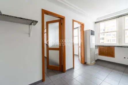 Sala Comercial para alugar, 34m² no Centro Histórico, Porto Alegre