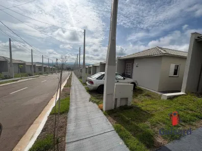 Casa de Condomínio com 2 Quartos para alugar, 44m² no Distrito Industrial do Una II, Taubaté