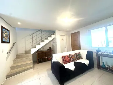 Casa com 3 Quartos à venda, 215m² no Ipanema, Porto Alegre