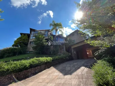Casa de Condomínio com 6 Quartos para alugar, 500m² no Tres Pinheiros, Gramado