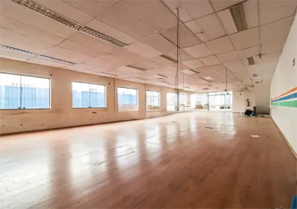 Ponto Comercial para alugar, 220m² no Santo Amaro, São Paulo