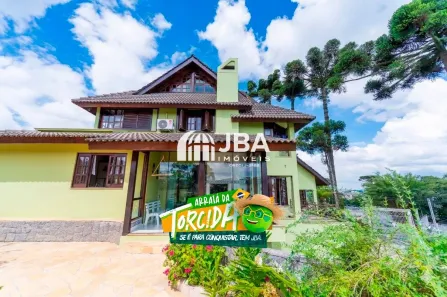 Casa com 4 Quartos à venda, 400m² no Santo Inácio, Curitiba