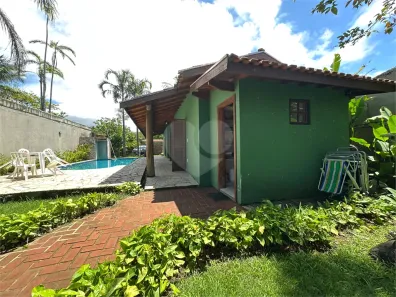 Casa com 3 Quartos à venda, 143m² no Boracéia, São Sebastião