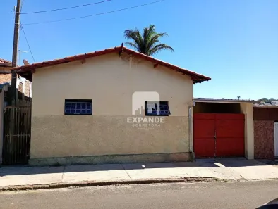 Casa com 3 Quartos à venda, 138m² no Vila Maria, Botucatu