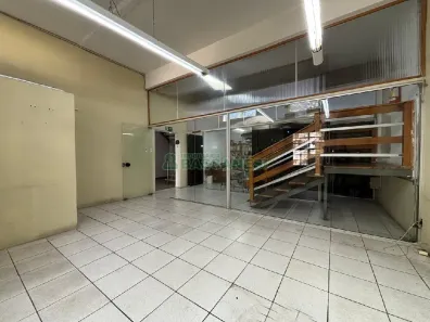 Ponto Comercial para alugar, 38m² no Centro, Caxias do Sul