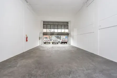 Galpão/Depósito/Armazém para alugar, 112m² no São Geraldo, Porto Alegre