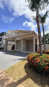 Casa de Condomínio com 3 Quartos para alugar, 250m² no Condomínio Florais Cuiabá Residencial, Cuiabá