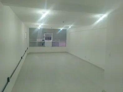 Ponto Comercial para alugar, 49m² no São Domingos, Niterói
