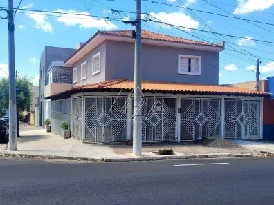 Casa com 3 Quartos para alugar, 250m² no São Paulo, Marília