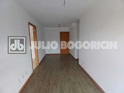 Apartamento com 2 Quartos à venda, 61m² no Taquara, Rio de Janeiro