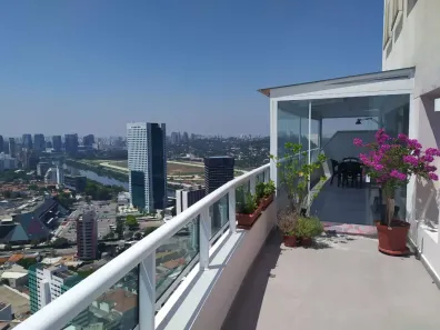 Apartamento com 2 Quartos à venda, 180m² no Pinheiros, São Paulo