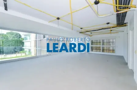 Apartamento com 2 Quartos à venda, 186m² no Moema, São Paulo