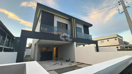 Casa com 3 Quartos à venda, 156m² no São João do Rio Vermelho, Florianópolis