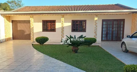 Casa com 2 Quartos à venda, 140m² no Centro, Quitandinha