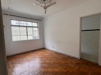 Apartamento com 2 Quartos para alugar, 70m² no Centro Histórico, Porto Alegre