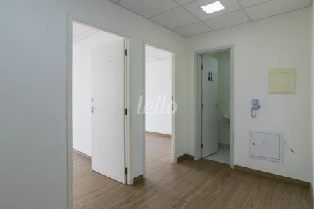 Sala Comercial à venda, 36m² no Liberdade, São Paulo