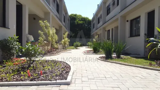 Casa com 2 Quartos à venda, 134m² no , Holambra