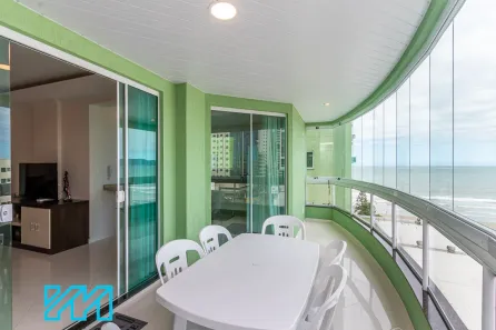 Apartamento com 3 Quartos à venda, 130m² no Meia Praia, Itapema