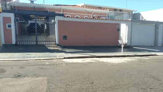 Casa com 3 Quartos à venda, 197m² no Jardim Eulina, Campinas