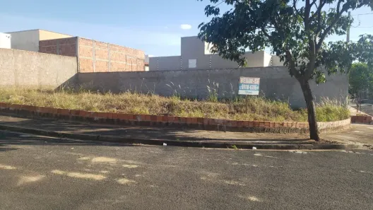 Lote/Terreno à venda, 206m² no Residencial Parque dos Ipês I, Mirassol