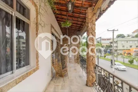 Casa de Condomínio com 3 Quartos à venda, 179m² no Cacuia, Rio de Janeiro