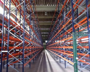 Galpão/Depósito/Armazém com 1 Quarto para venda ou aluguel, 13000m² no , Simões Filho