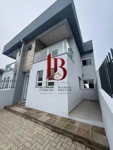 Sobrado com 3 Quartos à venda, 118m² no São Virgílio, Caxias do Sul