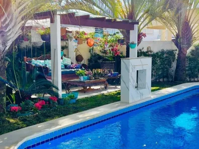 Casa com 7 Quartos para alugar, 880m² no Jurerê Internacional, Florianópolis