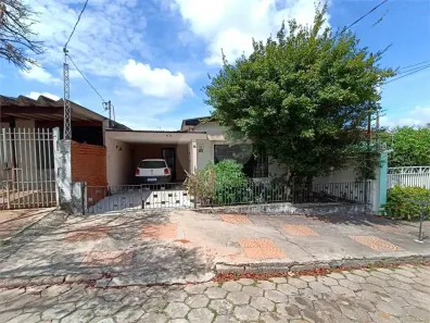 Casa com 3 Quartos à venda, 228m² no Jardim Itália, Itapetininga