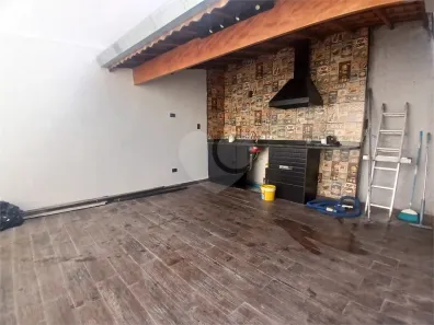 Casa com 3 Quartos para alugar, 150m² no Parque Continental, São Paulo