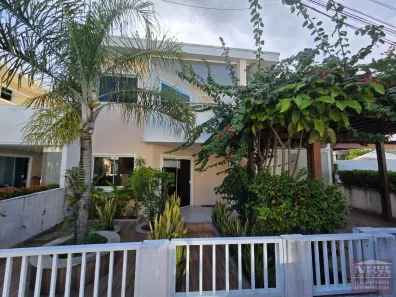 Casa de Condomínio com 4 Quartos à venda, 200m² no Buraquinho, Lauro de Freitas