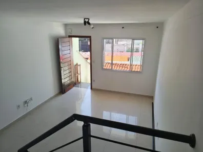 Sobrado com 2 Quartos à venda, 120m² no Chácara Seis de Outubro, São Paulo