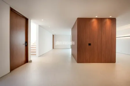 Sobrado com 3 Quartos à venda, 420m² no Vila Nova Conceição, São Paulo