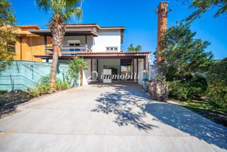Casa de Condomínio com 3 Quartos à venda, 355m² no São Paulo II, Cotia