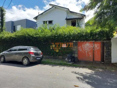 Casa com 5 Quartos para alugar, 200m² no Poço, Recife