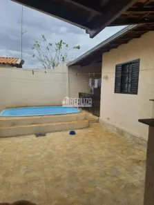 Casa com 3 Quartos à venda, 218m² no Jardim São Bento, Uberaba
