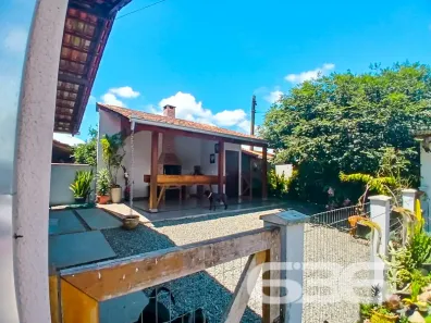Casa com 3 Quartos à venda, 112m² no Guanabara, Joinville