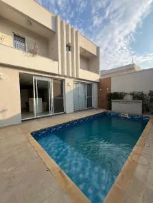 Casa com 4 Quartos à venda, 241m² no Jardim Leonor Mendes de Barros, São Paulo