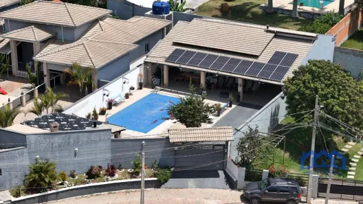 Fazenda/Sítio com 3 Quartos à venda, 500m² no Dona Catarina, Mairinque