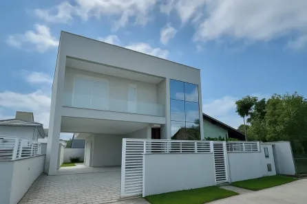 Casa com 3 Quartos à venda, 210m² no Campeche, Florianópolis