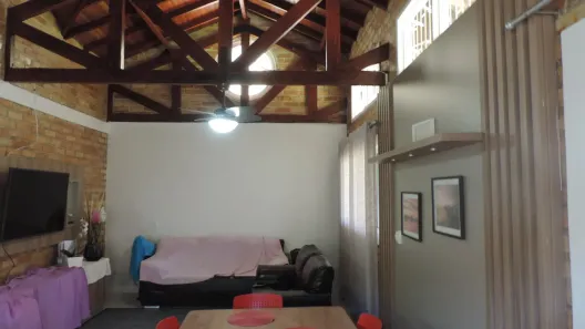 Casa com 3 Quartos para alugar, 115m² no Canasvieiras, Florianópolis