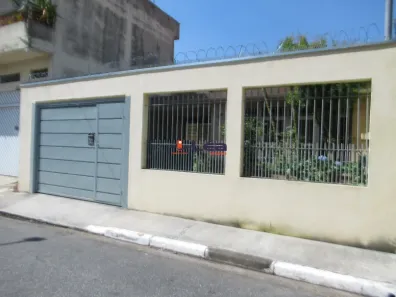 Casa com 3 Quartos para alugar, 150m² no Vila Costa, Suzano