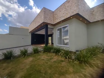 Casa com 3 Quartos à venda, 207m² no Cidade Satélite São Luiz, Aparecida de Goiânia