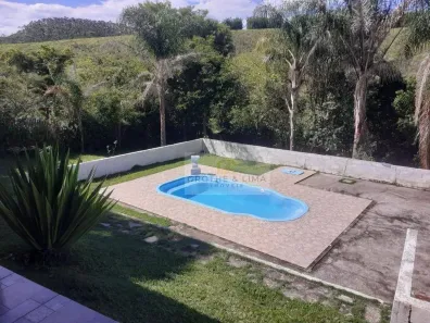 Fazenda/Sítio com 3 Quartos à venda, 200m² no Itapeva, Paraibuna
